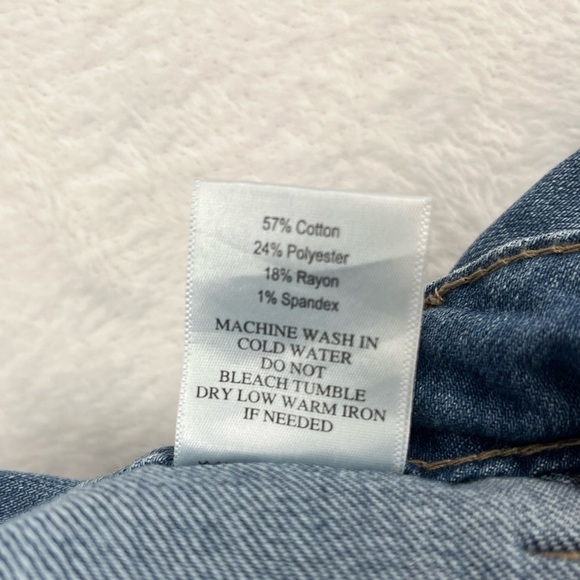 NWT Just USA‎ Denim Frayed Cuffs Jean Shorts Womens 29,8 - Picture 10 of 11